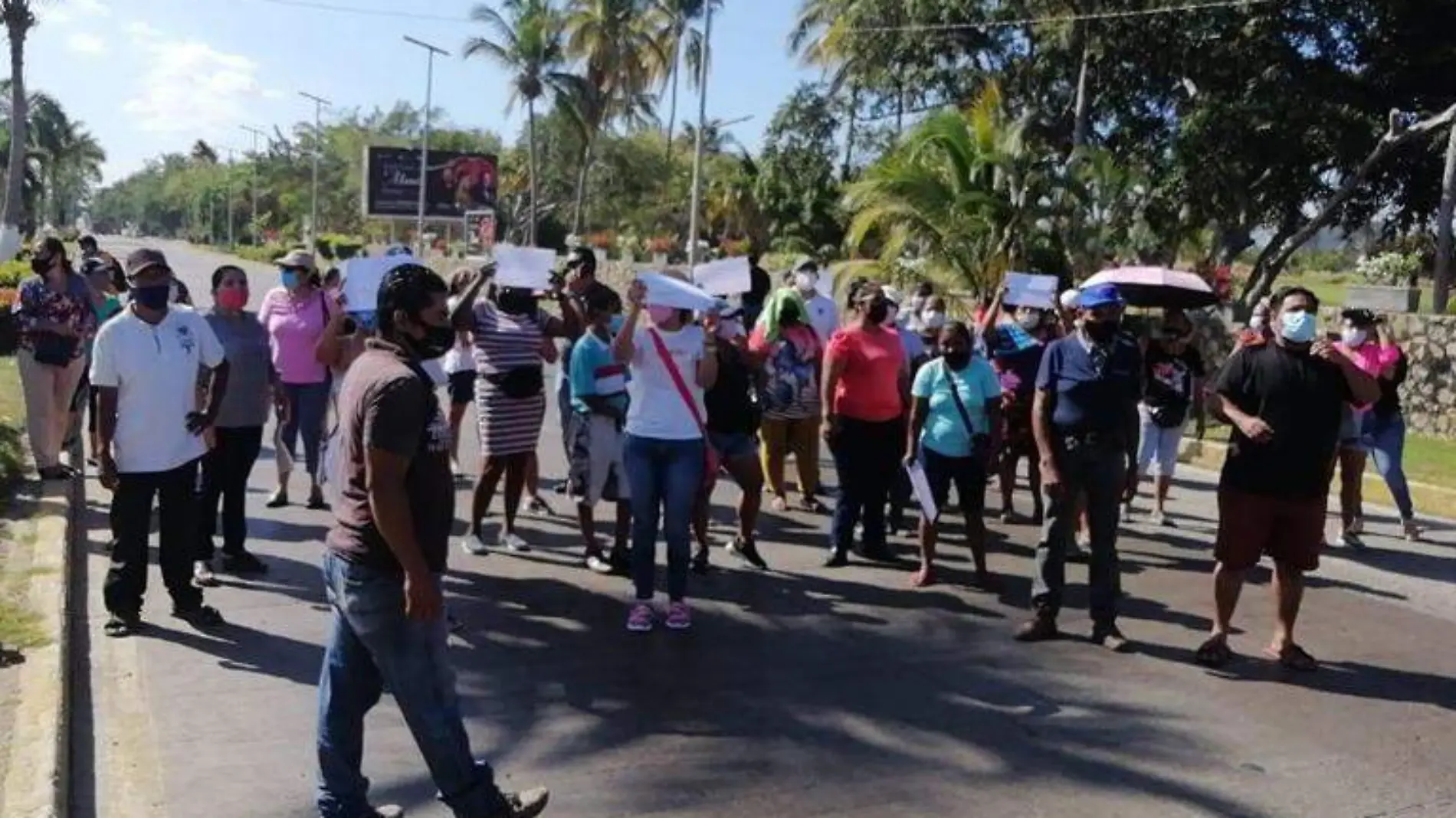 Bloqueo maestros bulevar naciones